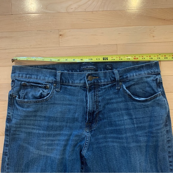 Lucky Brand men’s size 38/30 jeans 211 straight fit pants - Picture 9 of 10